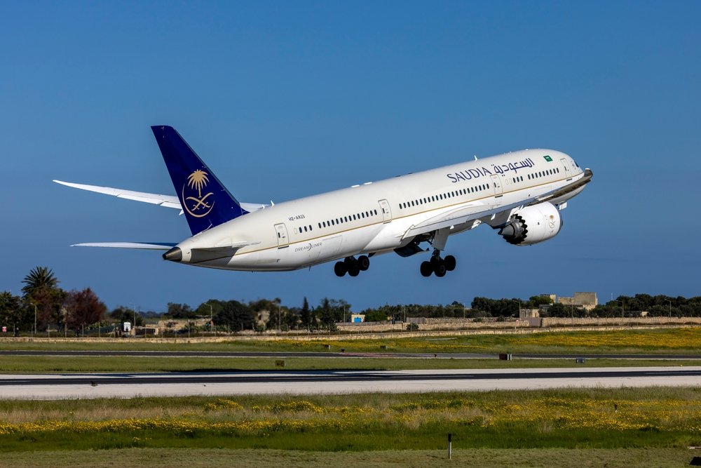 Saudia signs an agreement with Tibah Airports to support operational expansion